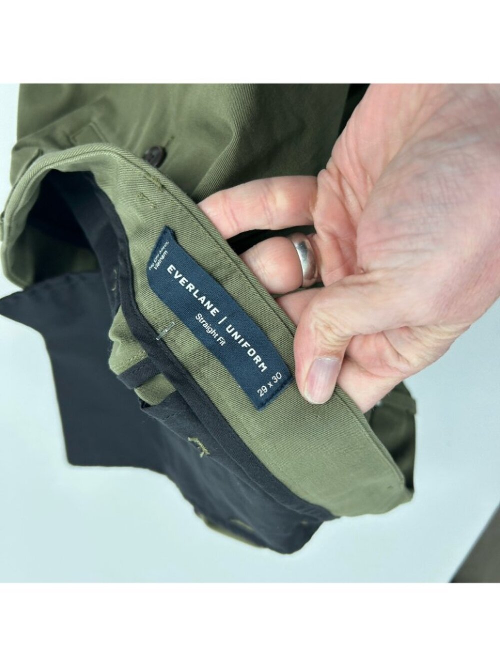 New Men’s Everlane Performance Chino Straight Olive green Pants size 29 x 28 NWT - Picture 11 of 11